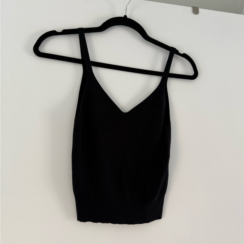 Abercrombie cropped sweater tank